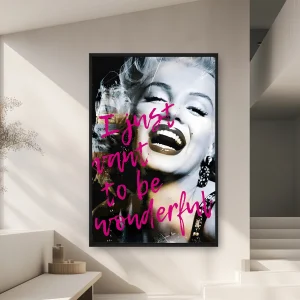 Bir Marilyn Monroe'nun Gülen Ve Sigara Tutan Bir Posteri — Kanvas Tablo