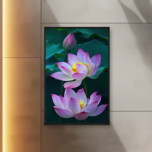 Suda Çiçek Açan İki Pembe Lotus Çiçeği — Kanvas Tablo
