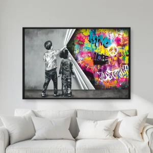 Üzerinde Grafiti Bulunan Bir Duvarın Önünde Duran İki Erkek — Kanvas Tablo